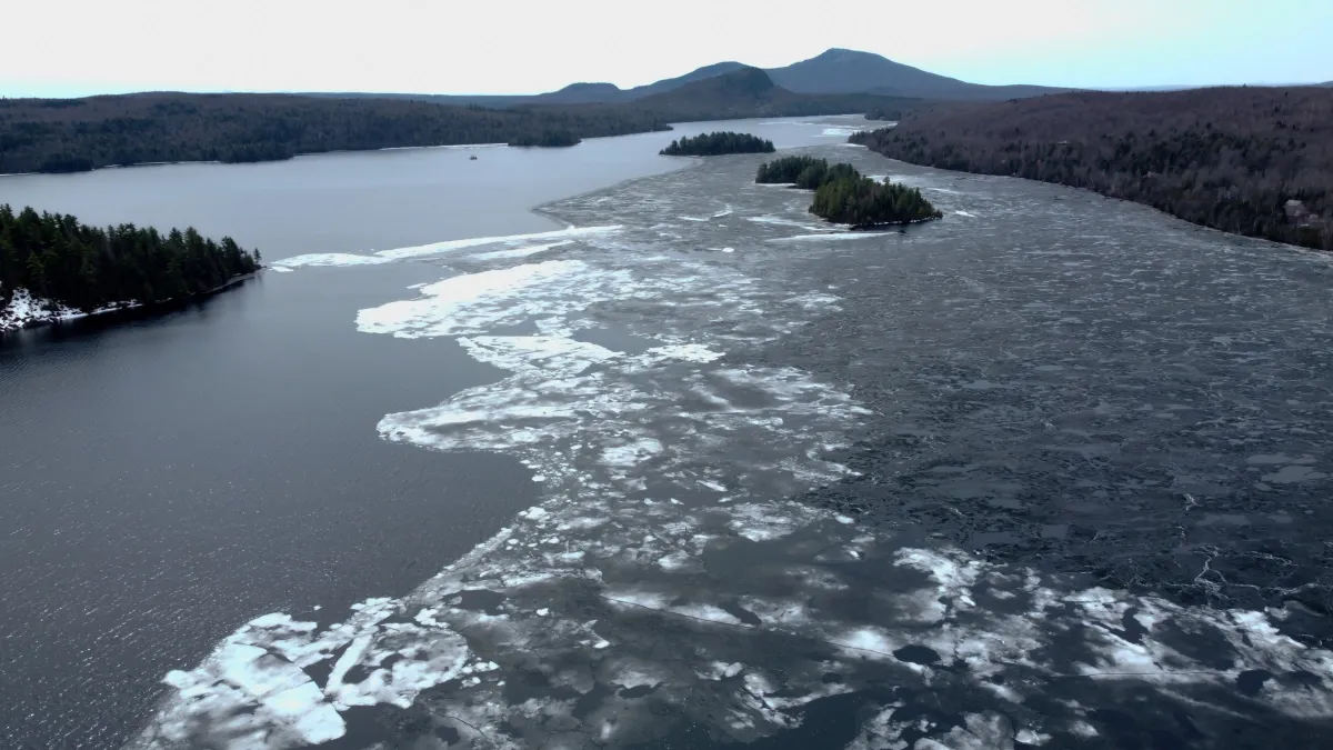 Le lac en hiver